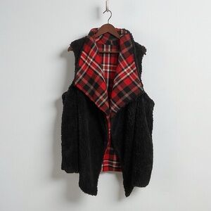 Westbound Reversible Soft Black and Red Plaid Vest Sz 1X